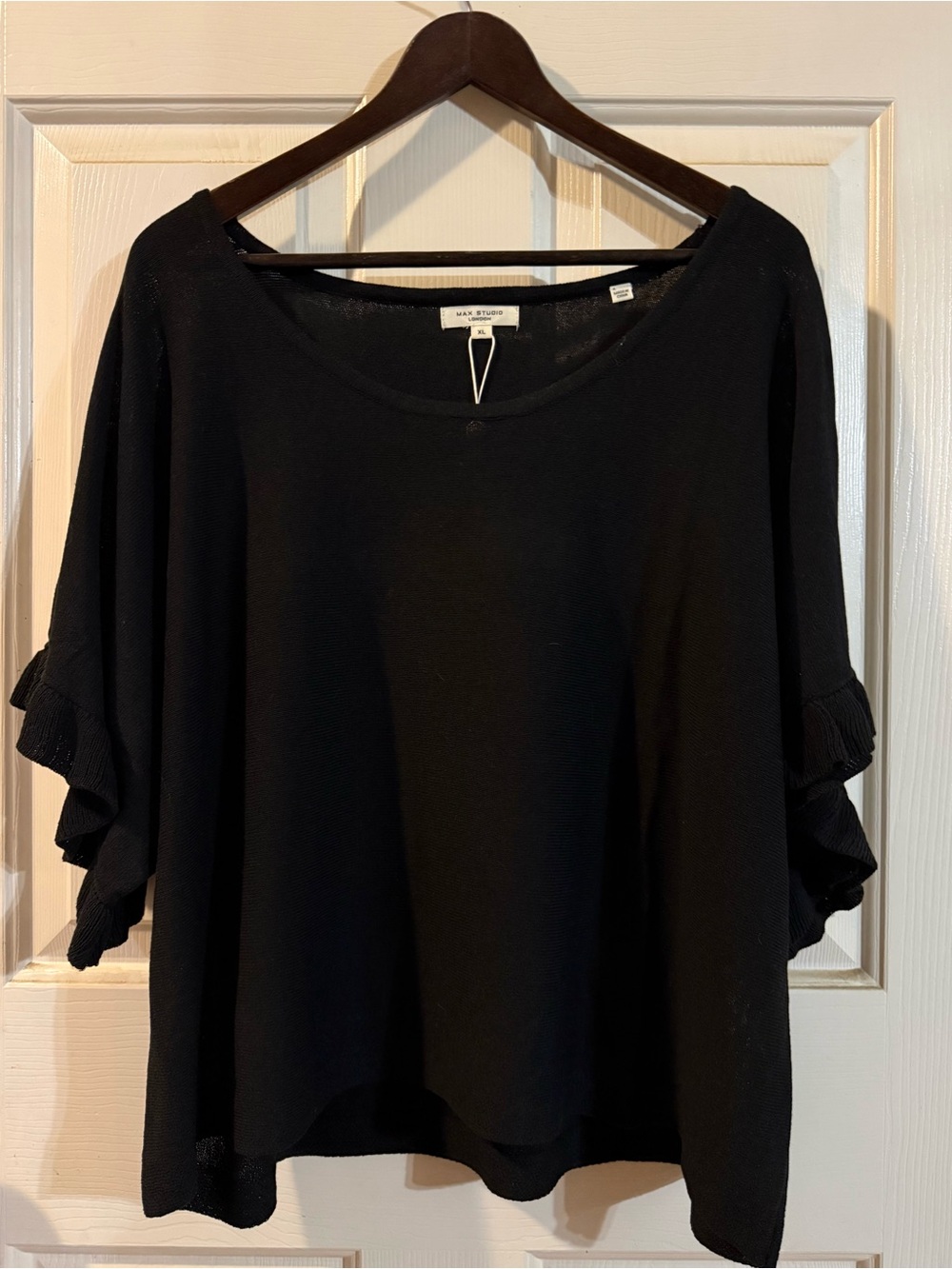 Max Studio Black Ruffle-Sleeve Knit Top
